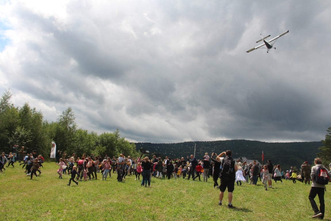 Rocznica zrzutów alianckich na Dzielcu w Słopnicach